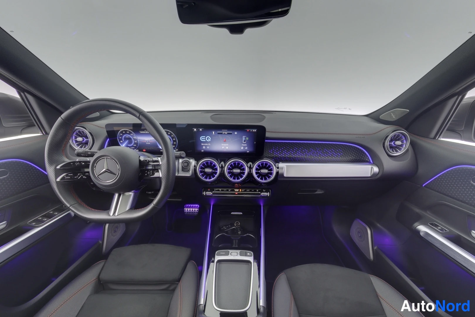 Harmaa Mercedes-Benz EQB 2025, ulkokuva 7 – Lappeenranta