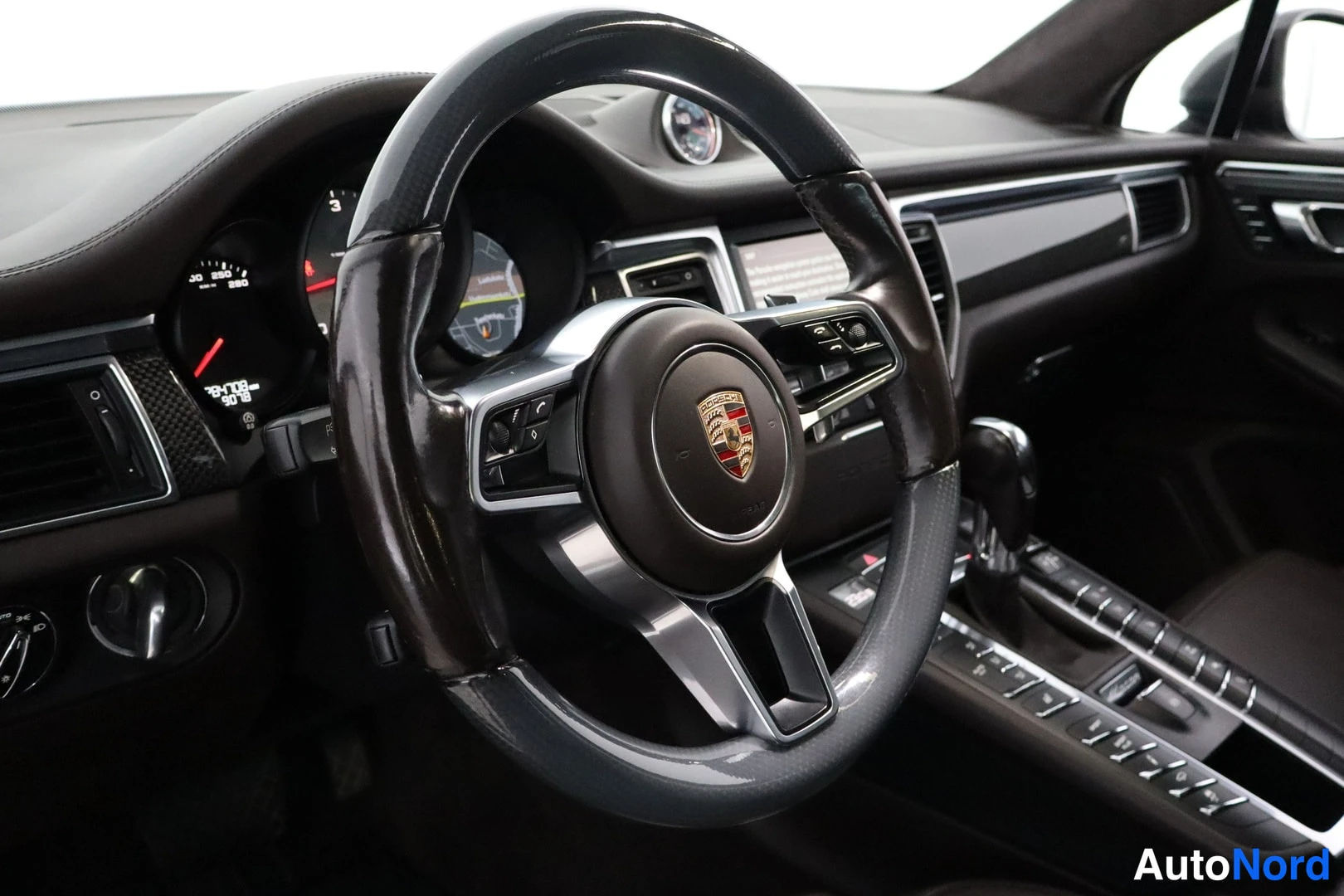 Porsche Macan 2015, ulkokuva 17 – Lappeenranta