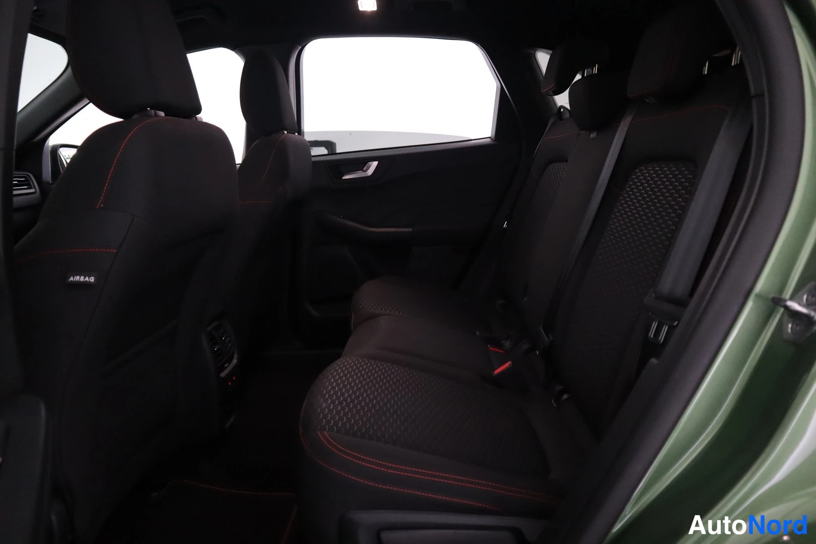 Vihreä Ford Kuga 2025, ulkokuva 11 – Lappeenranta