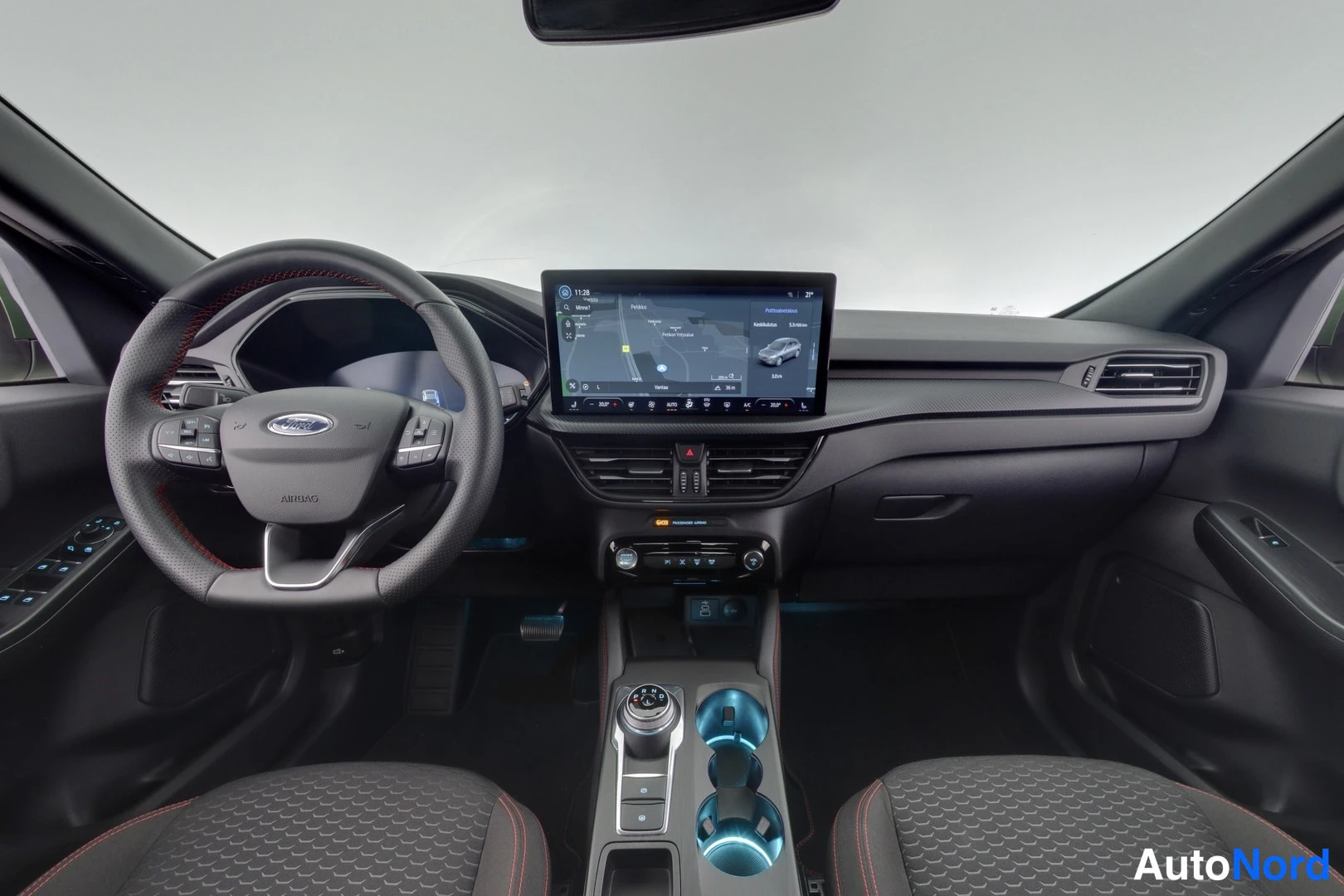 Vihreä Ford Kuga 2025, ulkokuva 7 – Lappeenranta