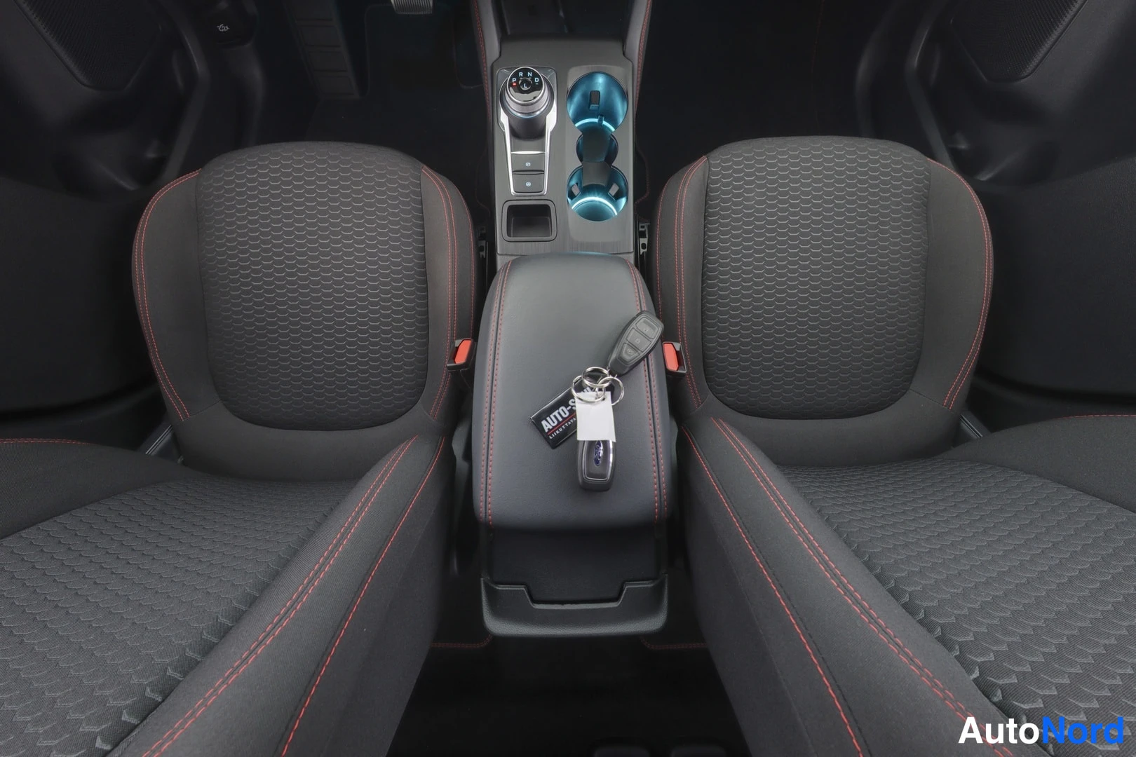 Vihreä Ford Kuga 2025, ulkokuva 9 – Lappeenranta