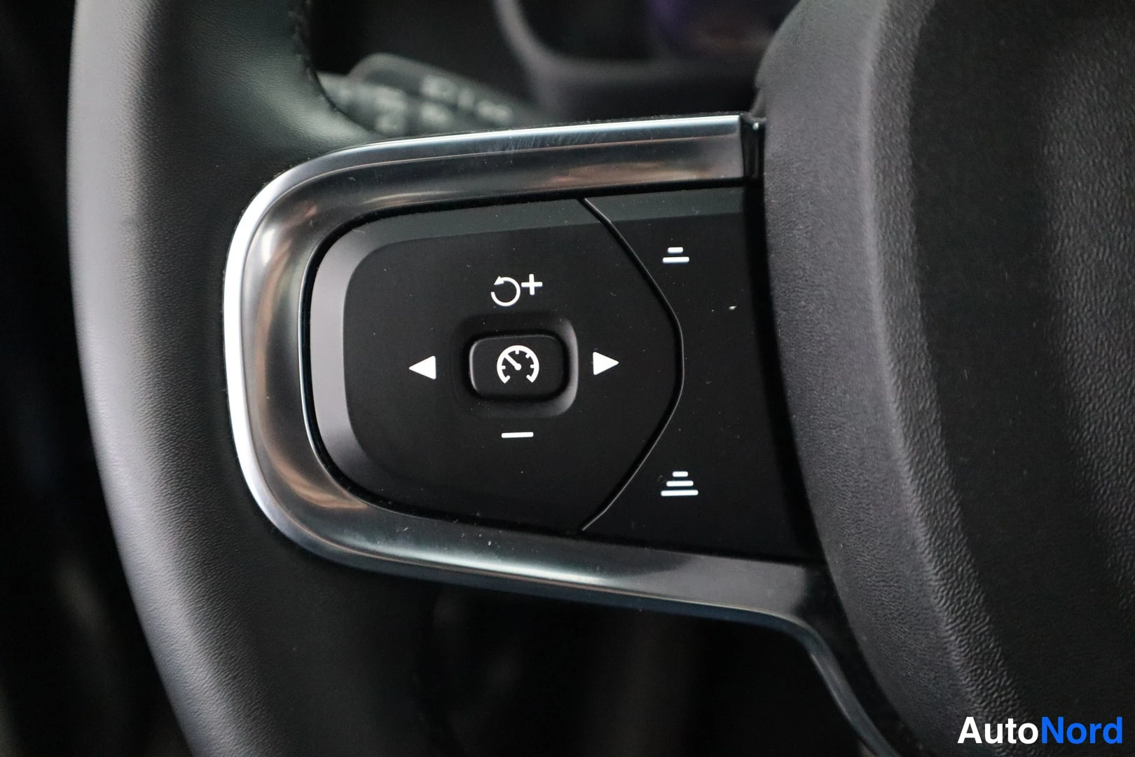 Volvo XC40 2023, ulkokuva 11 – Lappeenranta