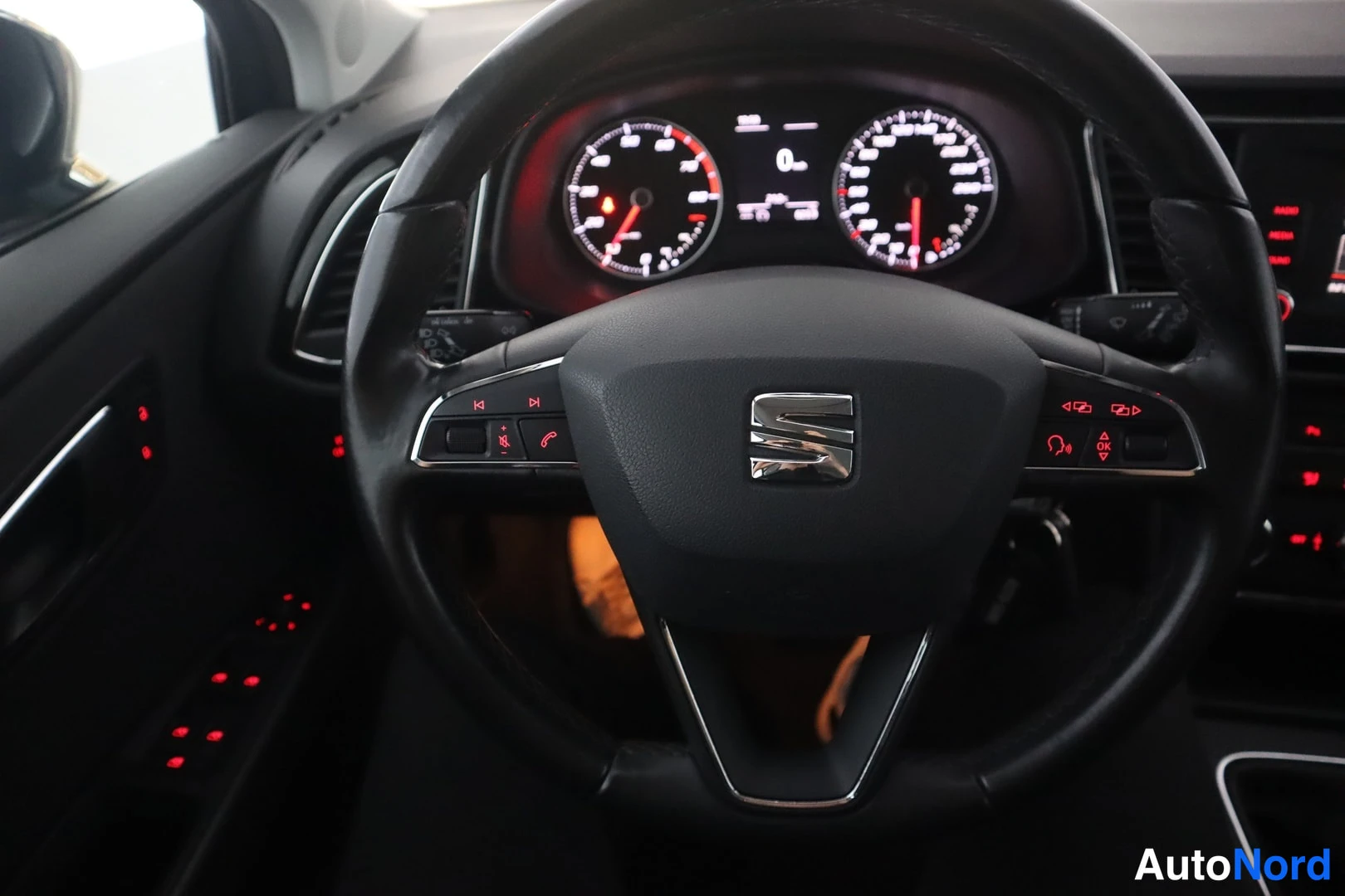 Sininen Seat Leon 2017, kuva 29