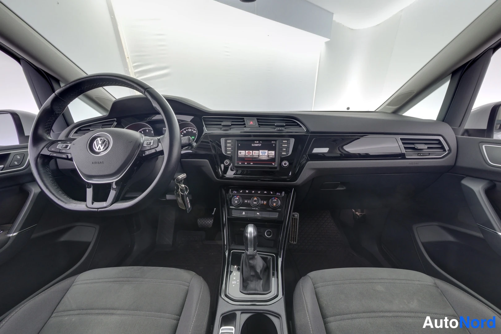 Volkswagen Touran 2016, ulkokuva 7 – Lappeenranta