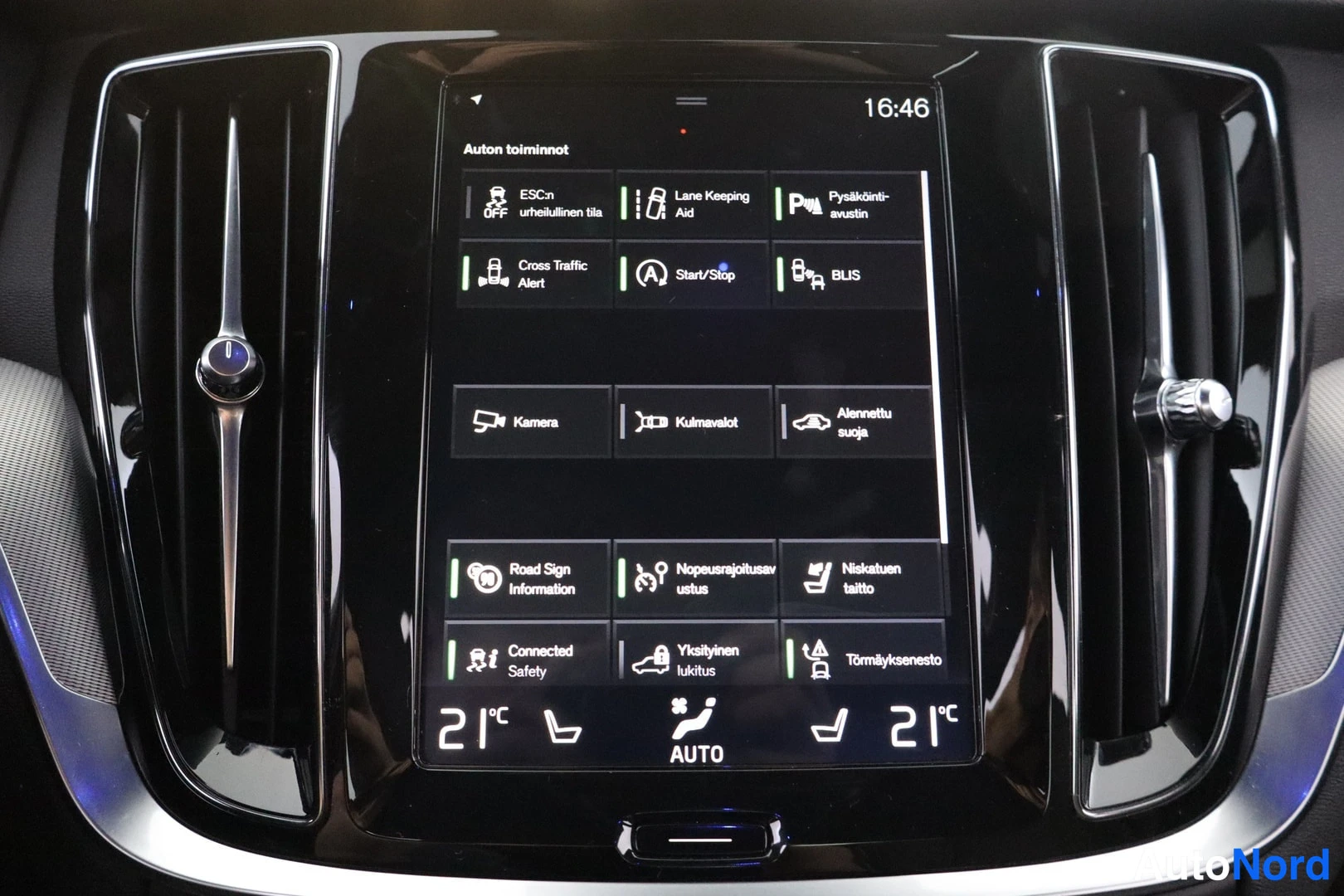 Volvo S60 2019, ulkokuva 16 – Lappeenranta
