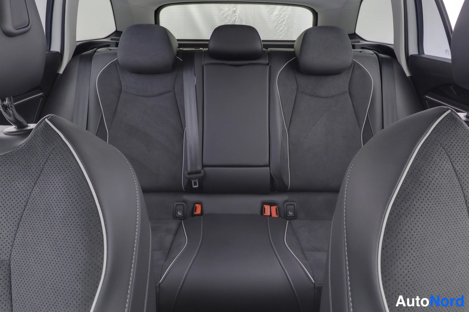 Volkswagen Passat 2025, ulkokuva 8 – Lappeenranta