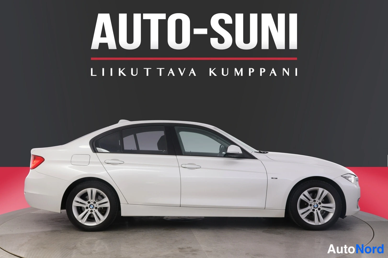 BMW 320i xDrive 2015, ulkokuva 2 – Lappeenranta