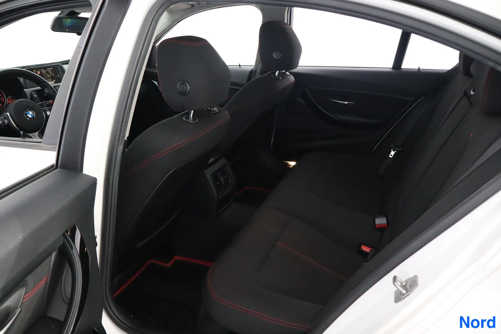 BMW 320i xDrive 2015, ulkokuva 13 – Lappeenranta