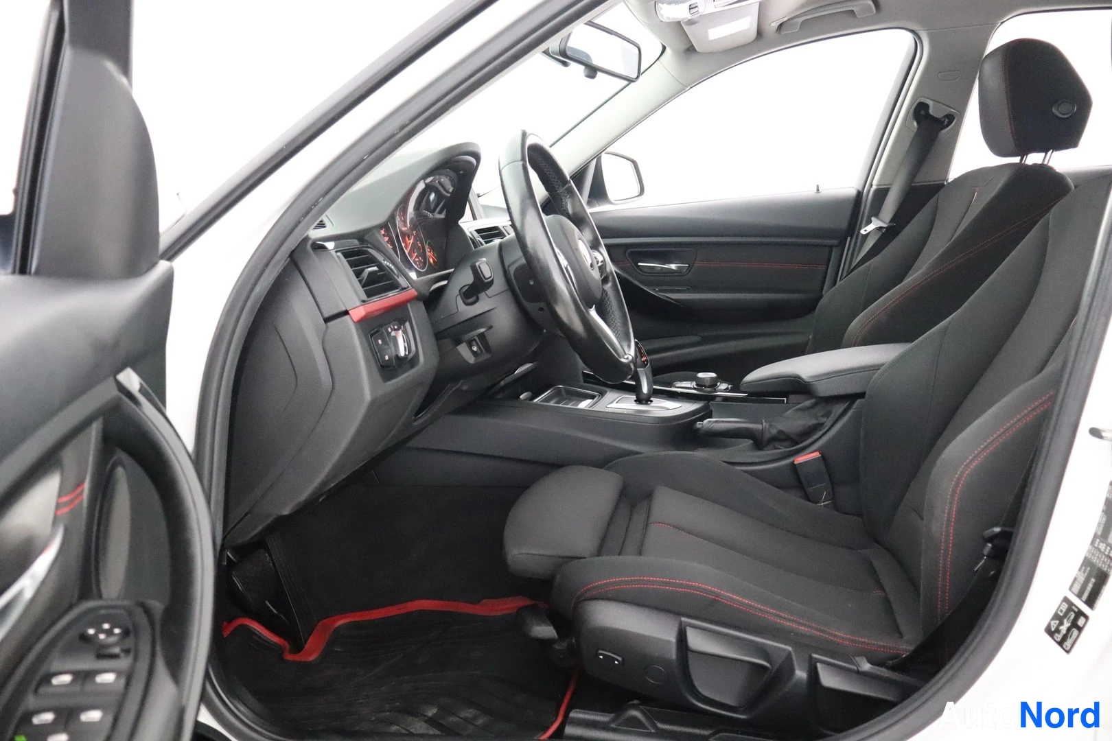 BMW 320i xDrive 2015, ulkokuva 10 – Lappeenranta