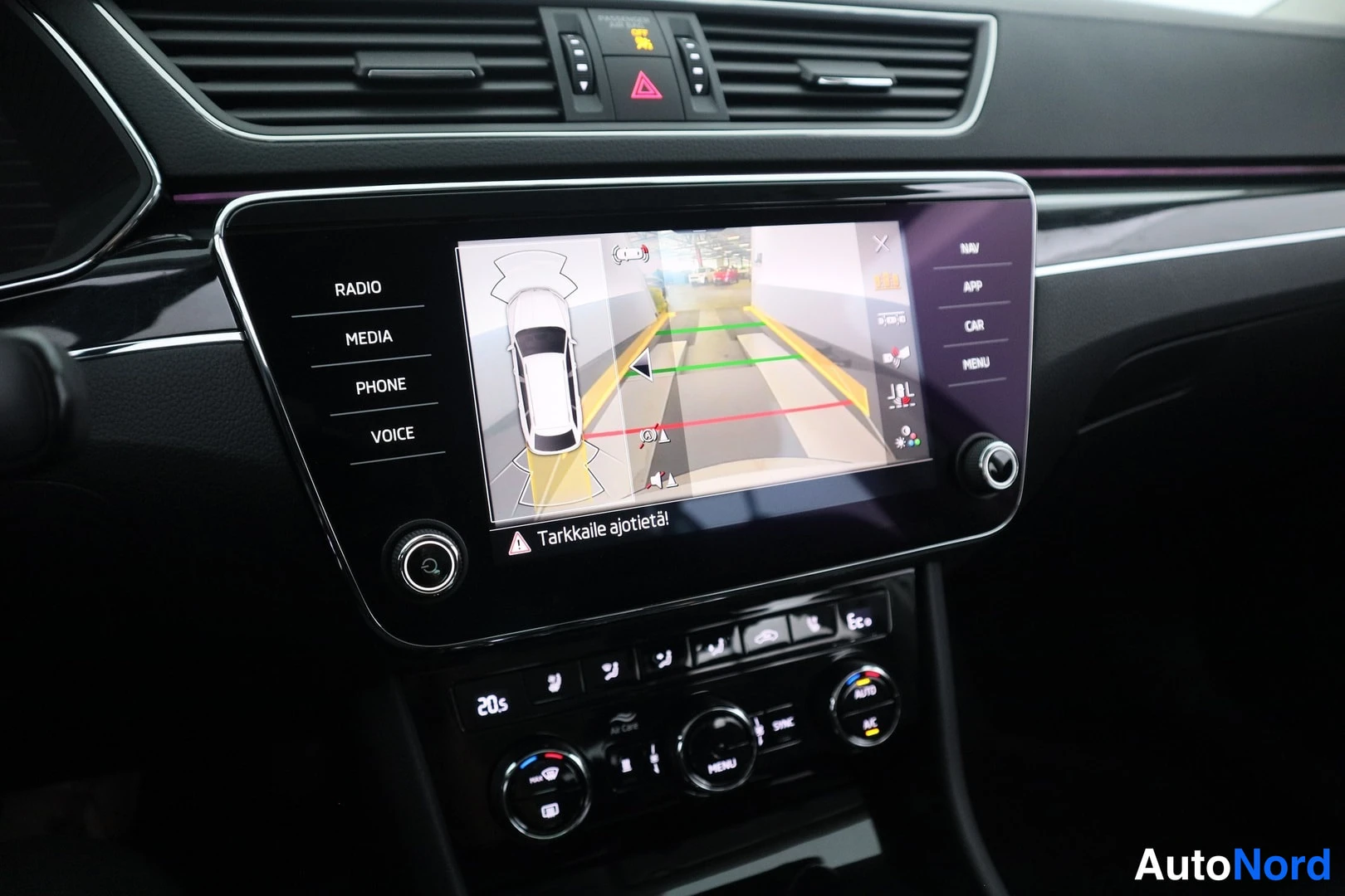 Skoda Superb 2020, ulkokuva 18 – Lappeenranta