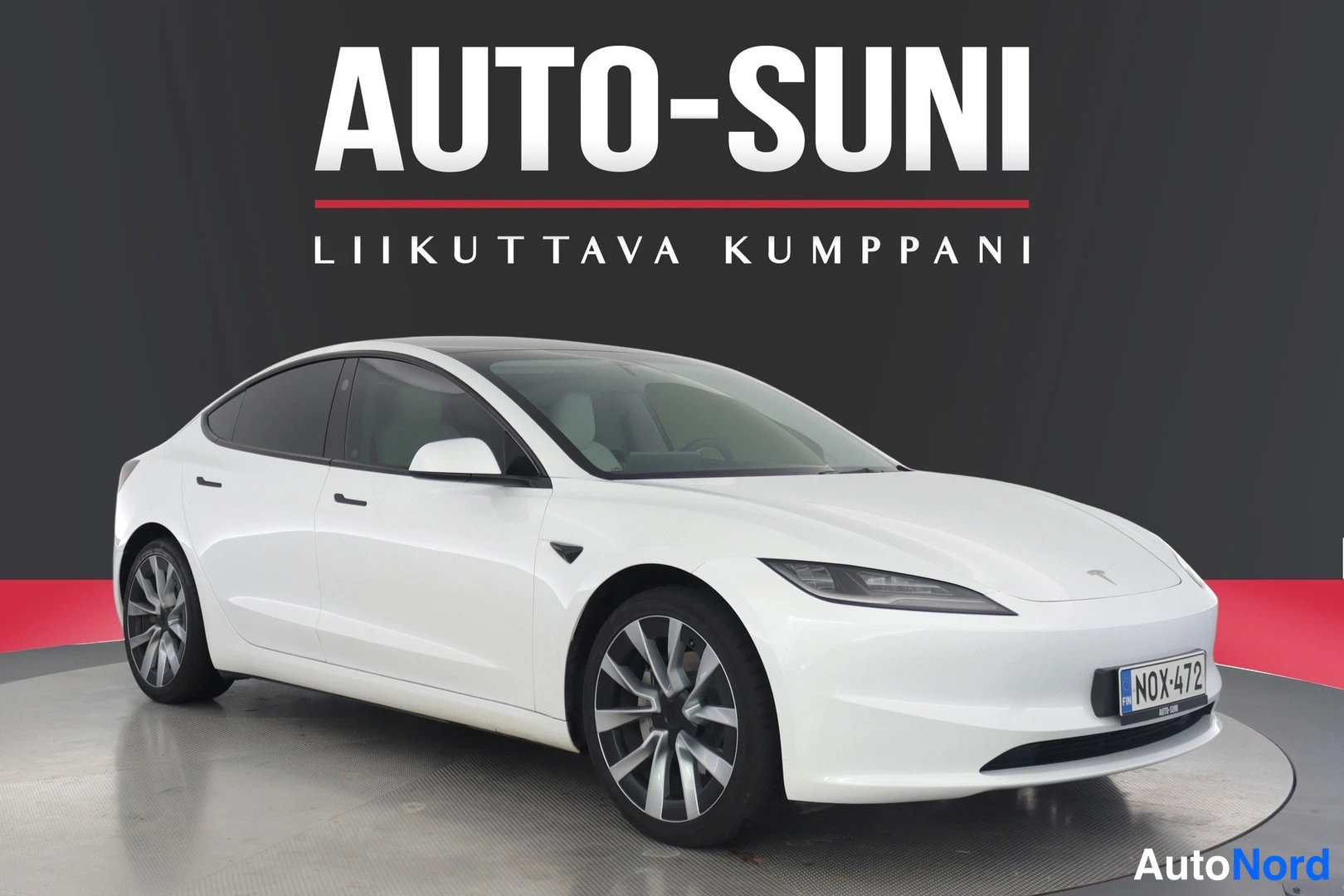 Valkoinen Tesla Model 3 2024, ulkokuva 1 – Lappeenranta
