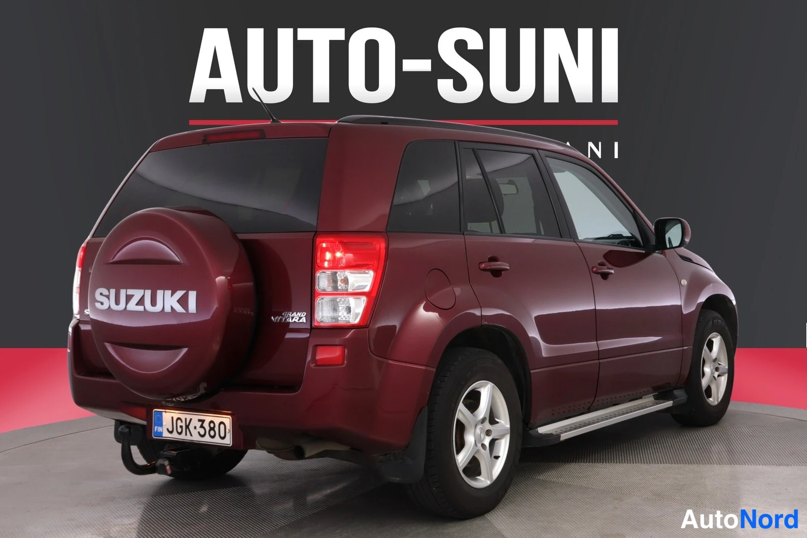 Punainen Suzuki Grand Vitara 2006, takaviisto, kuva 5