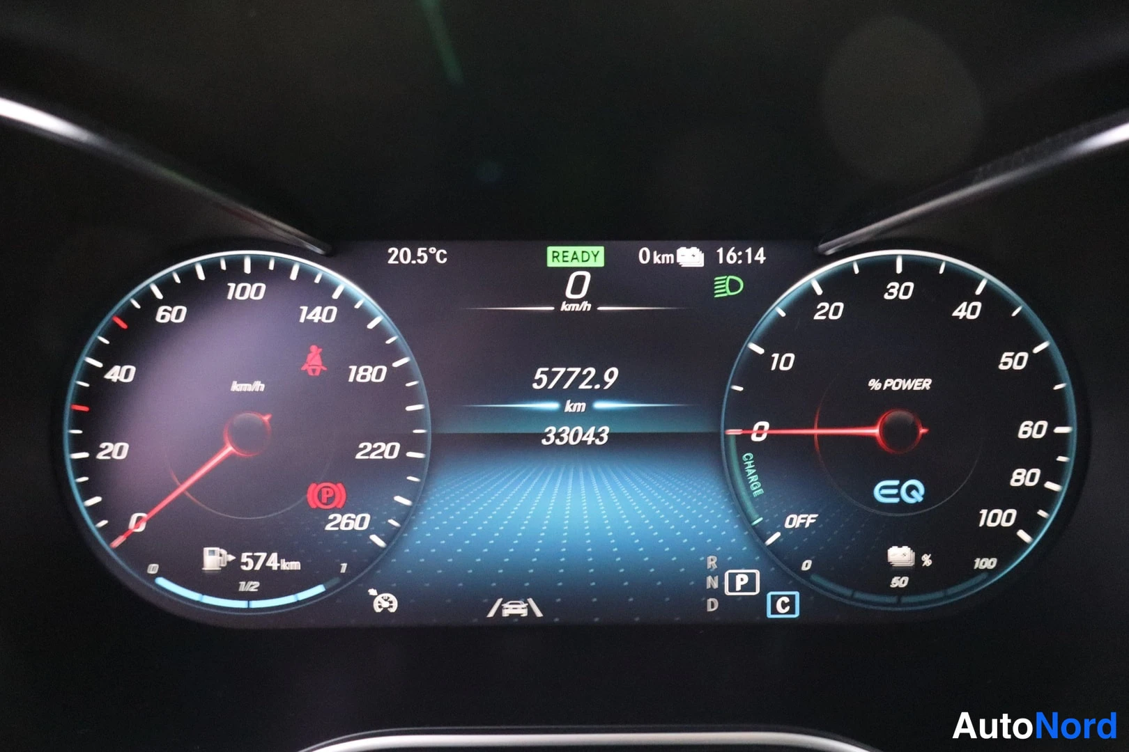 Sivulta: Klassinen tiesela 2020 Mercedes-Benz GLC 2020, 33043