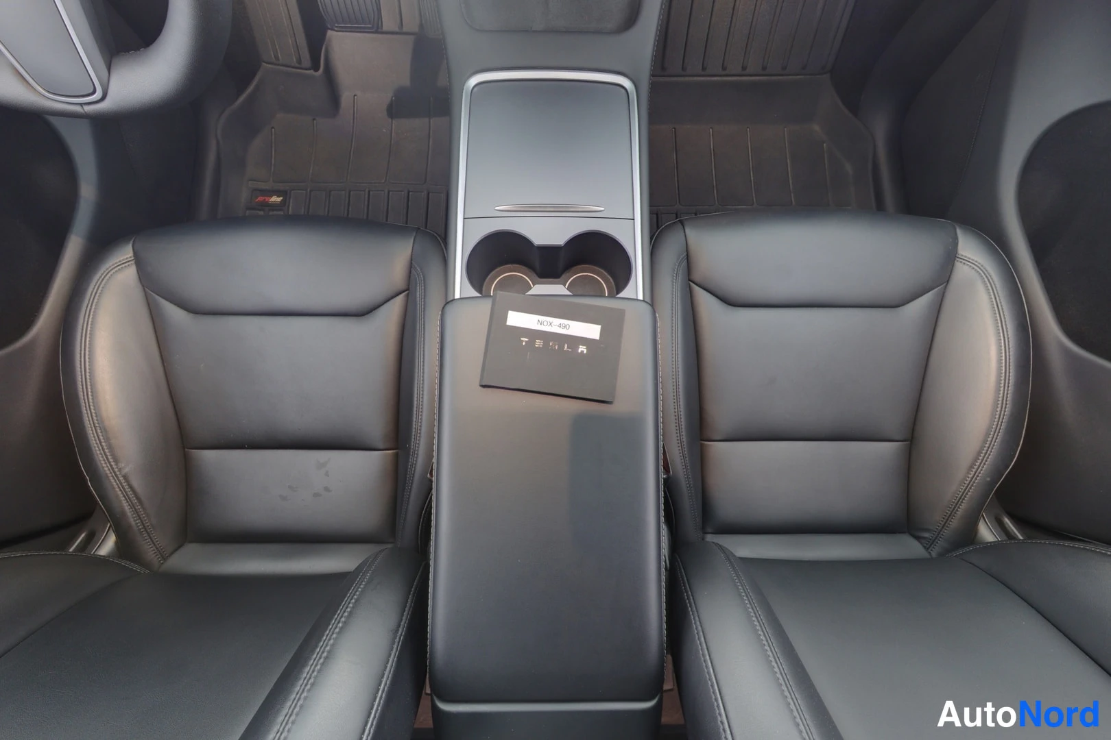 Valkoinen Tesla Model Y 2024, ulkokuva 9 – Lappeenranta