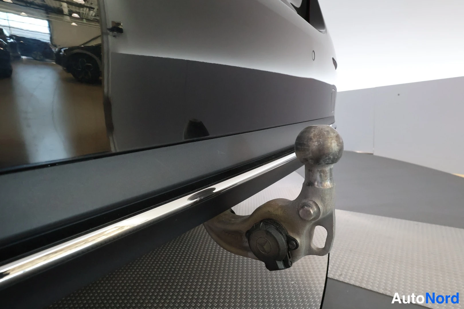 Musta Mercedes-Benz E 2025, ulkokuva 18 – Lappeenranta