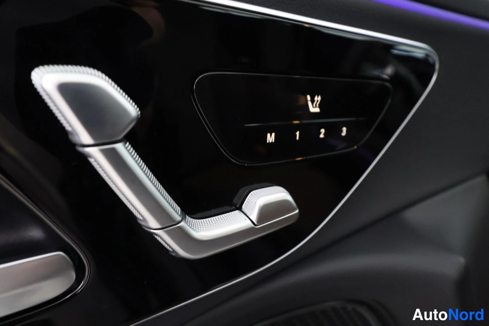 Musta Mercedes-Benz E 2025, ulkokuva 19 – Lappeenranta