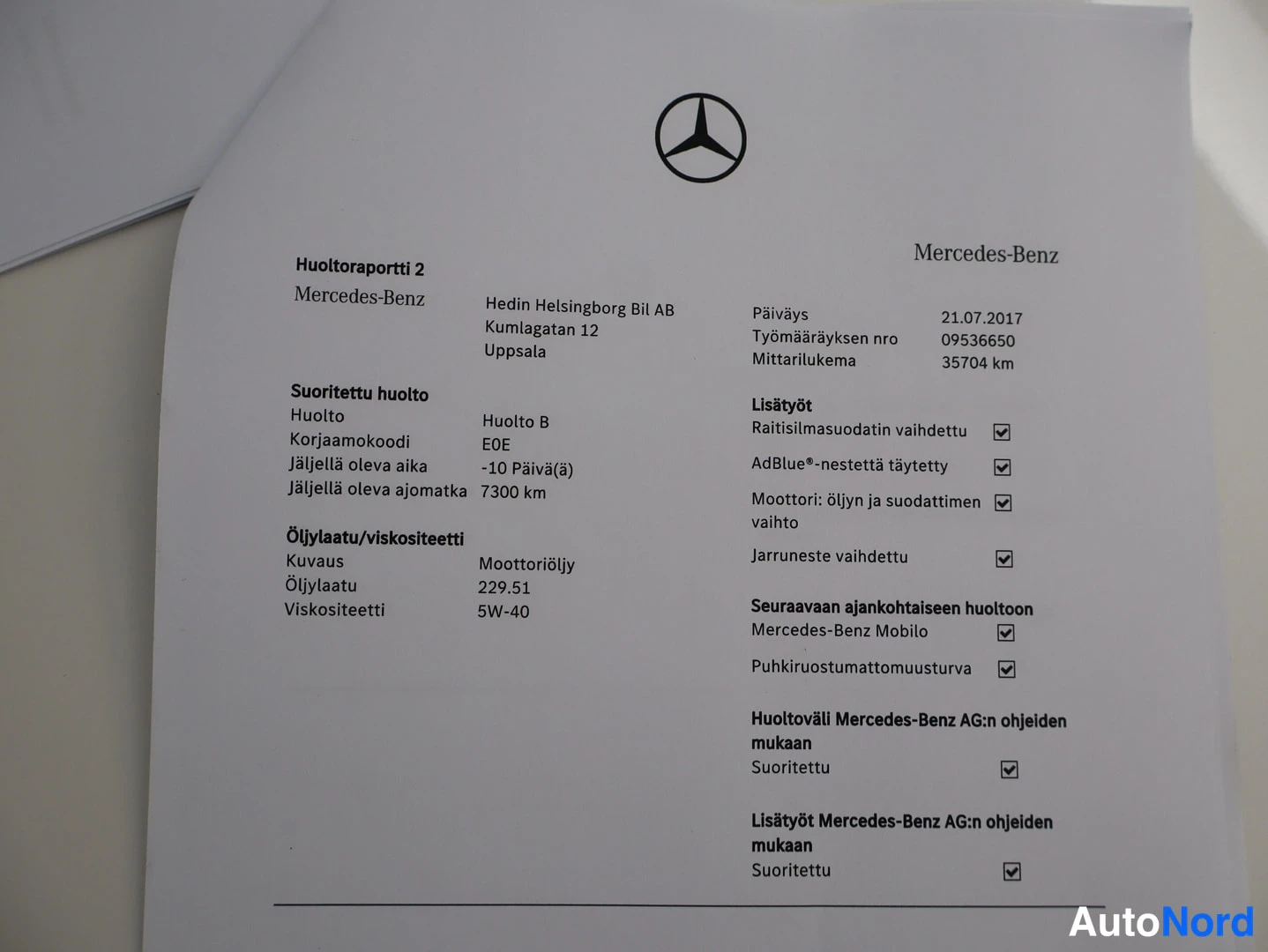 Asiakirja: Mercedes-Benzin huoltoraportti 2 päiväys 21.07.2017, mittarilukema 35704 km.