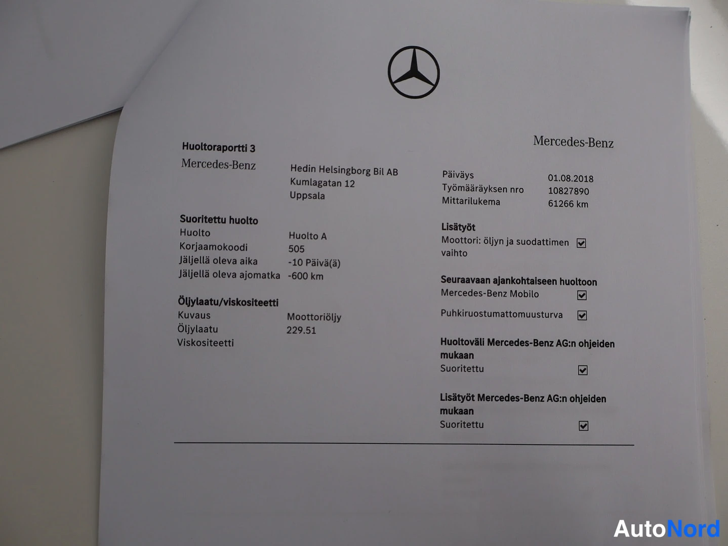 Asiakirja: Mercedes-Benzin huoltoraportti 3 päiväys 01.08.2018, mittarilukema 61266 km.