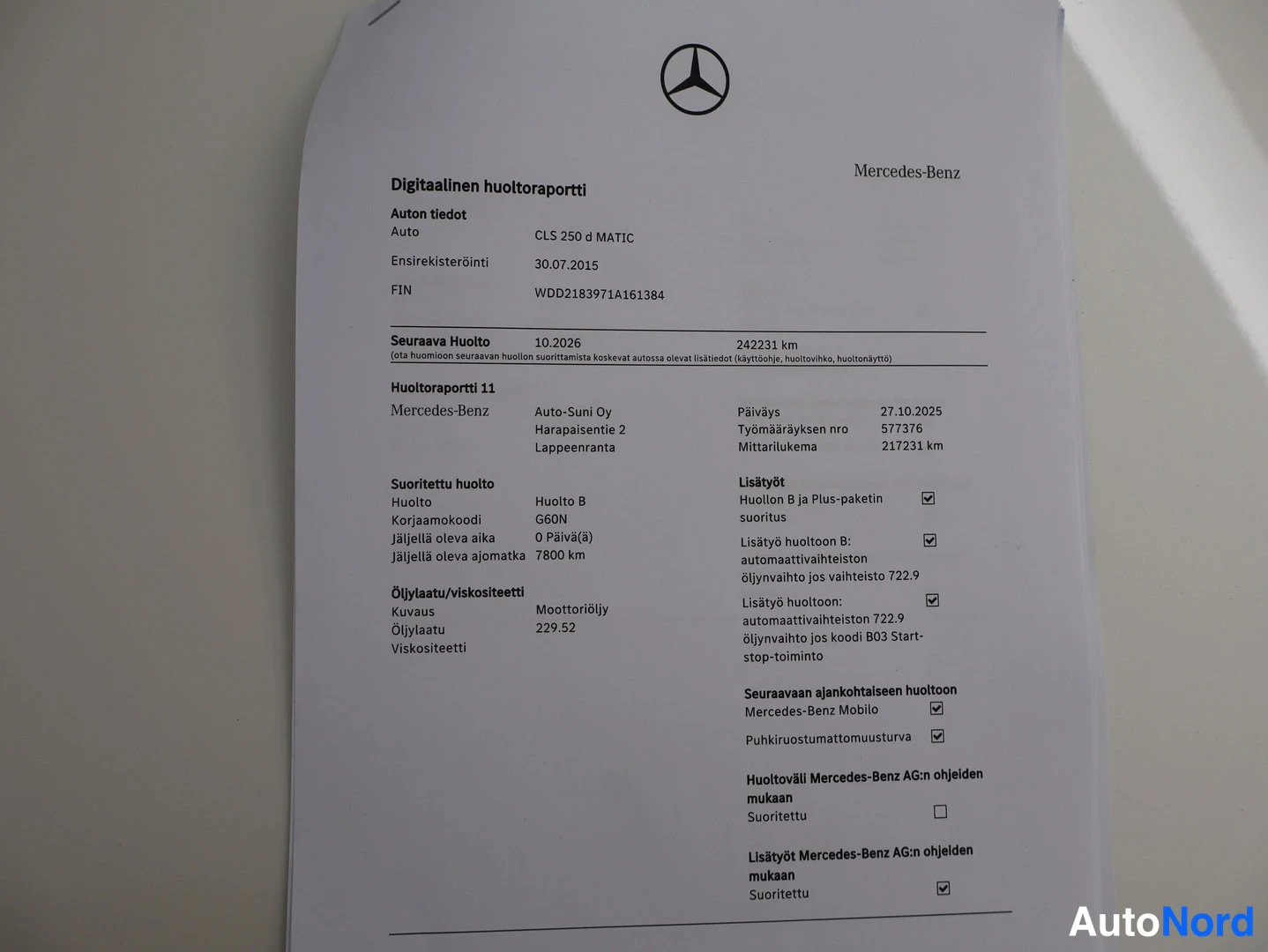 Asiakirja: Mercedes-Benzin digitaalinen huoltoraportti, huoltoraportti 11 päivätty 27.10.2025, mittarilukema 217231 km