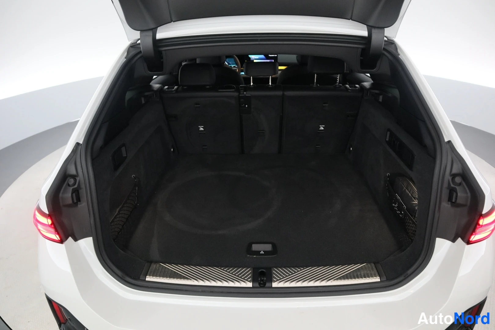 BMW i5 2025, ulkokuva 11 – Lappeenranta