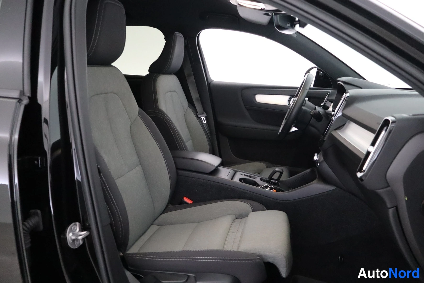 Volvo XC40 2023, ulkokuva 12 – Lappeenranta