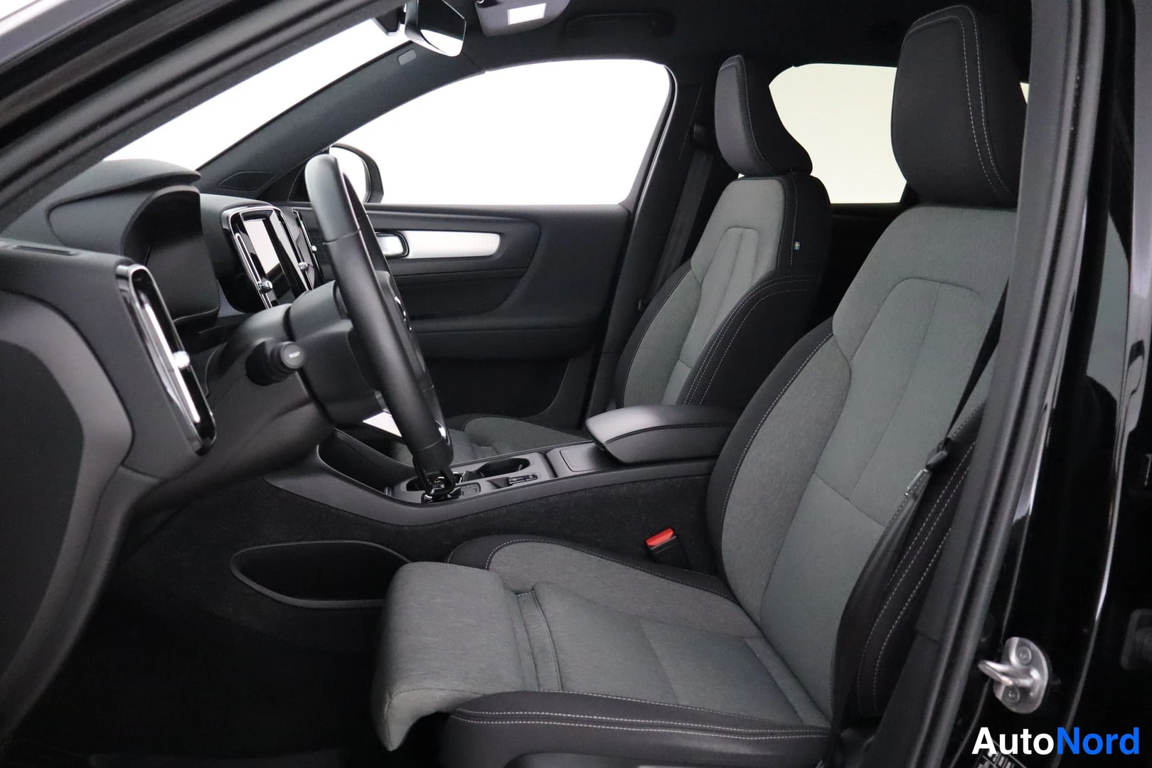 Volvo XC40 2023, ulkokuva 10 – Lappeenranta