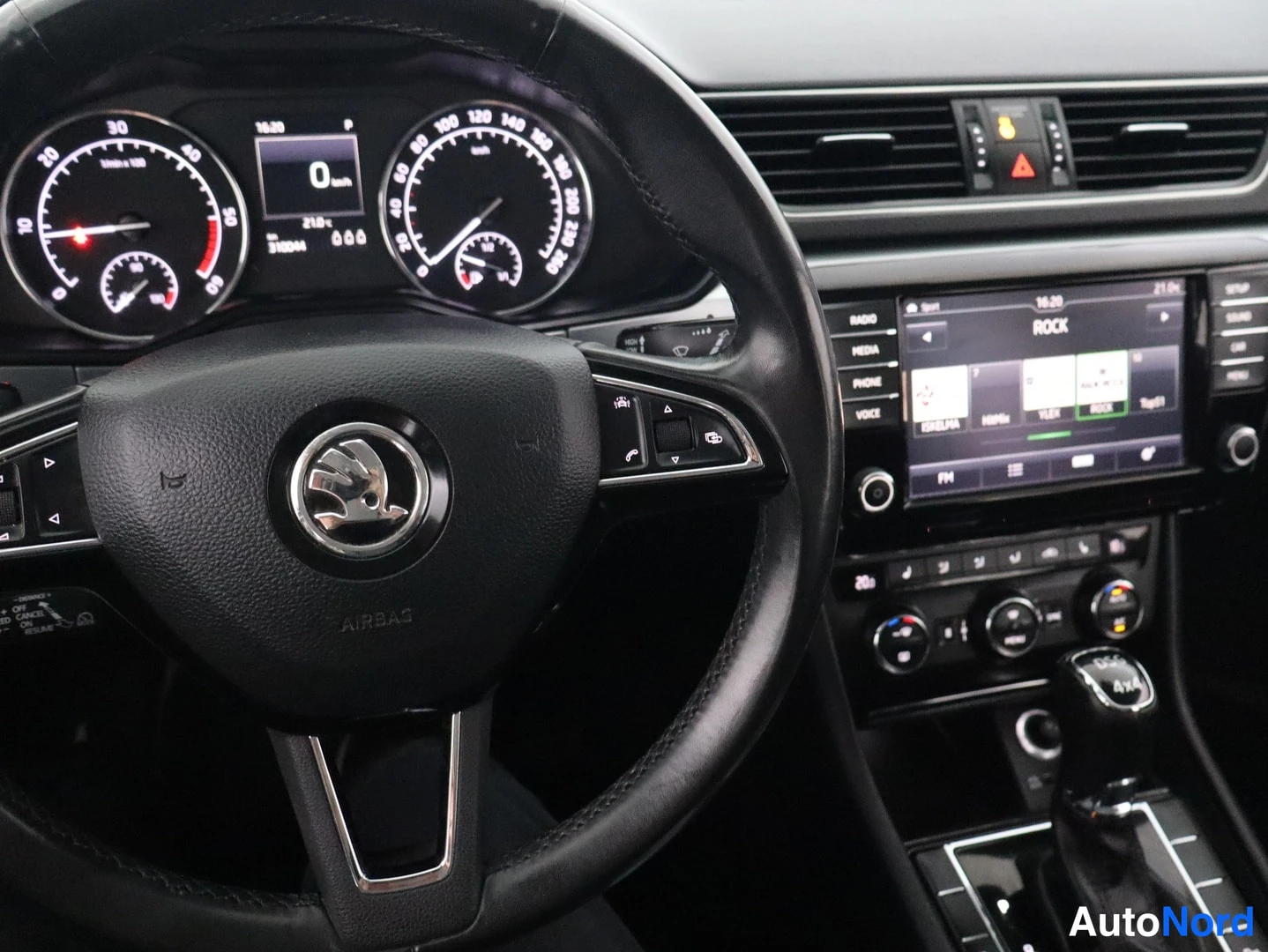 Skoda Superb 2017, ulkokuva 12 – Lappeenranta