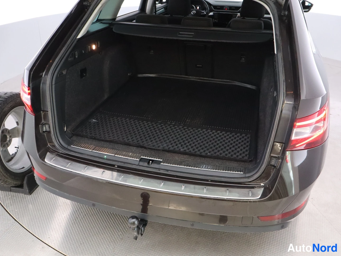 Skoda Superb 2017, ulkokuva 25 – Lappeenranta