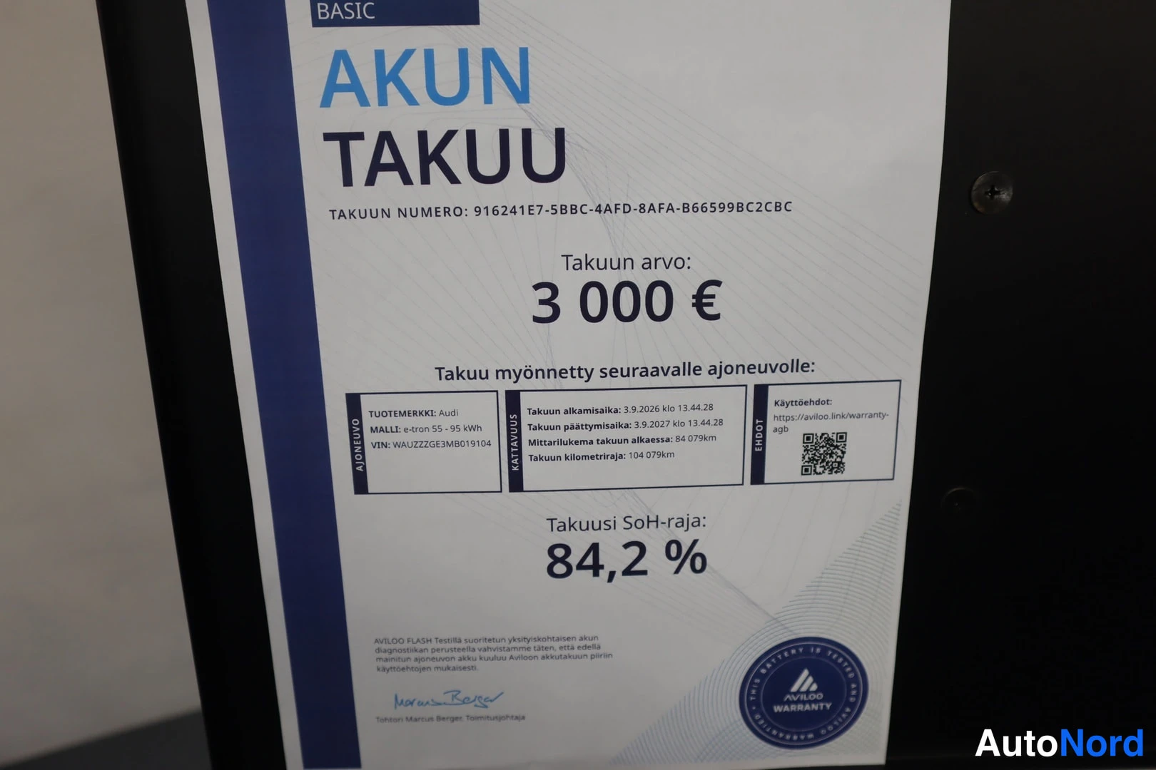 Asiakirja: Avtologin akun takuutodistus, takuun arvo 3 000 €, SoH-raja 84,2 %, ajoneuvo Audi e-tron 55 quattro.