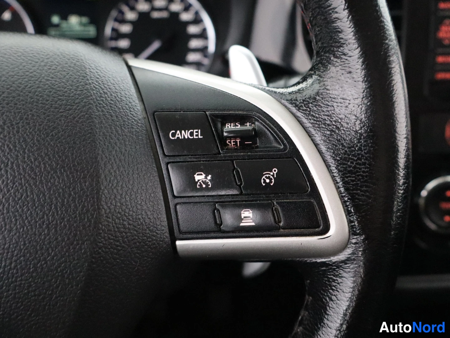 Harmaa Mitsubishi Outlander 2013, yksityiskohta, kuva 18