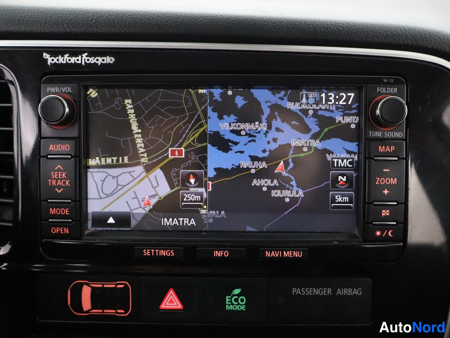 Harmaa Mitsubishi Outlander 2013, yksityiskohta, kuva 21