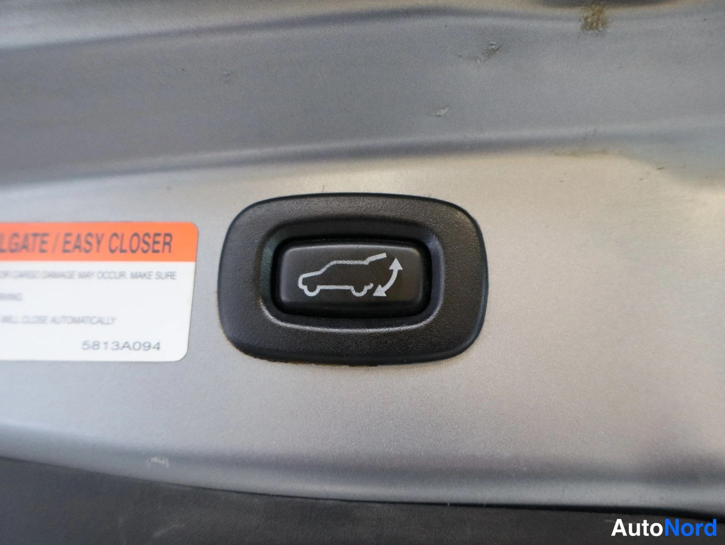 Harmaa Mitsubishi Outlander 2013, yksityiskohta, kuva 26