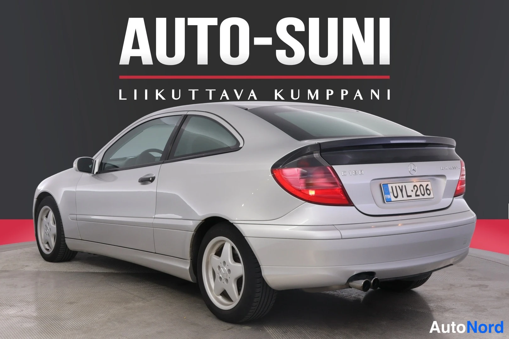 Hopea Mercedes-Benz C 2003, takaviisto, kuva 9