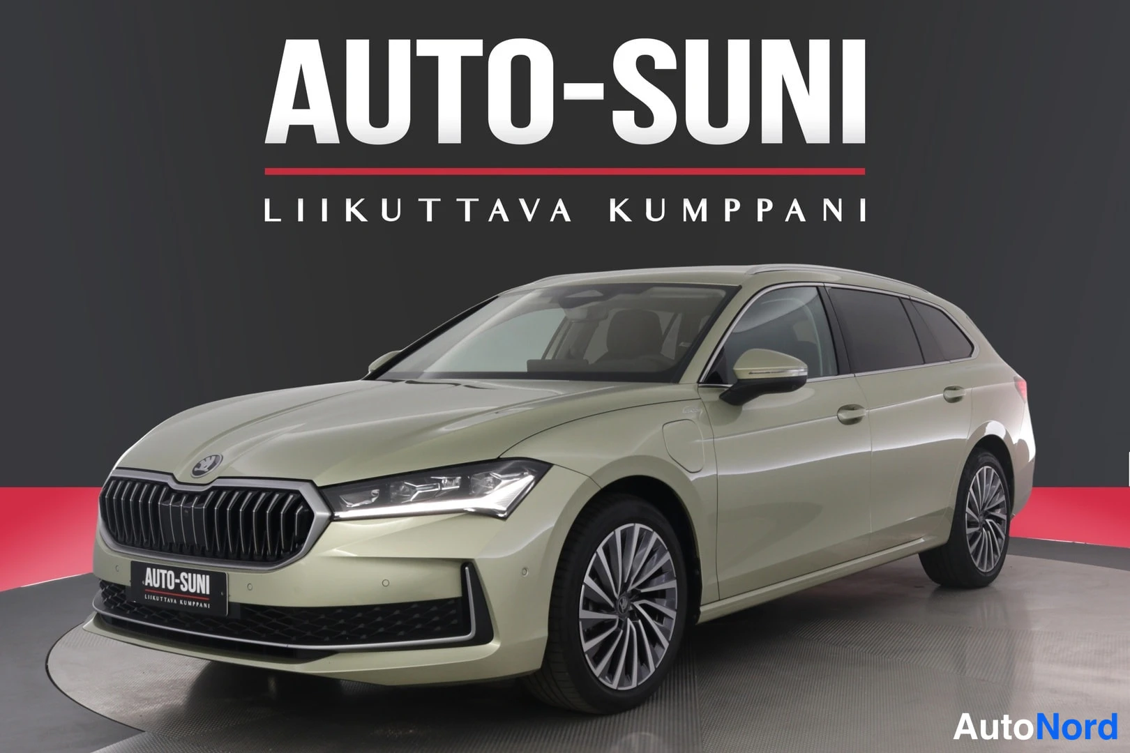 Skoda Superb 2025
