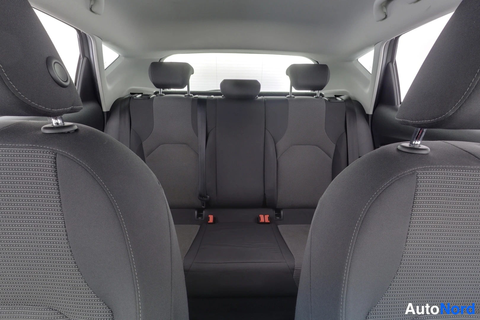 Muu: Seat Leonin taka----istuimien kankaat--- --- ja --- --- --- --- --- ---.