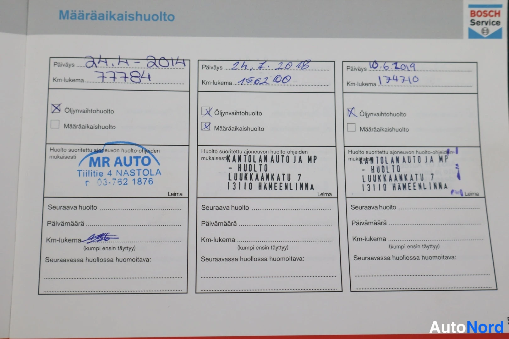 Asiakirja: Huoltokirjan Määräaikaishuolto-sivu Bosch Service -kannella, kolme täytettyä huoltoa vuosilta 2014–2019.