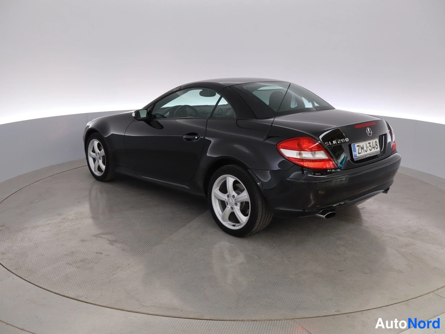 Musta Mercedes-Benz SLK 2005, takaviisto, kuva 25