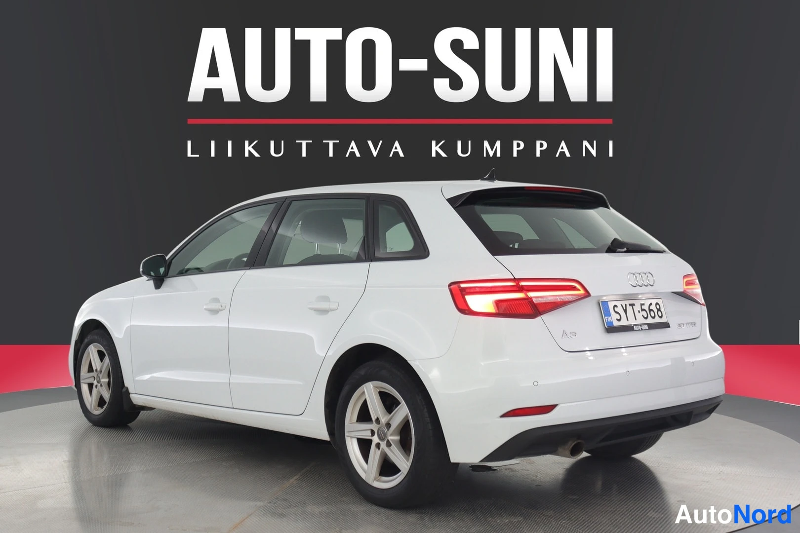 Valkoinen Audi A3 2019, takaviisto, kuva 6