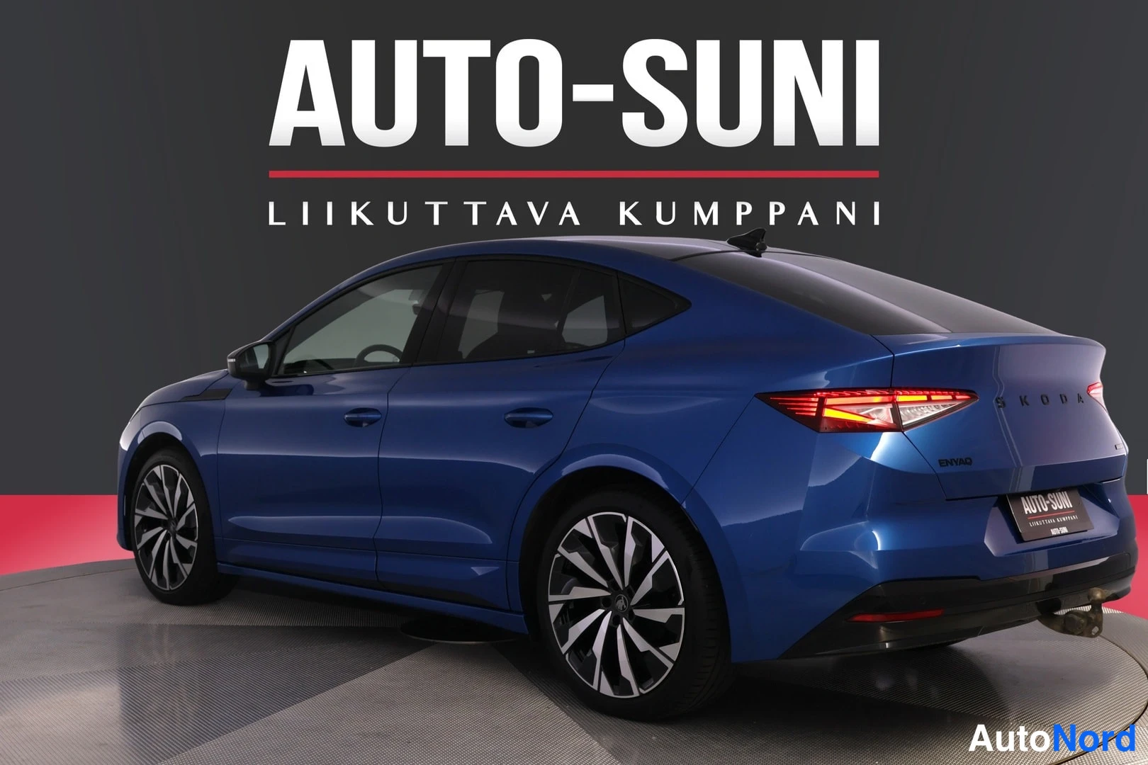 Sininen Skoda Enyaq 2026, takaviisto, kuva 5