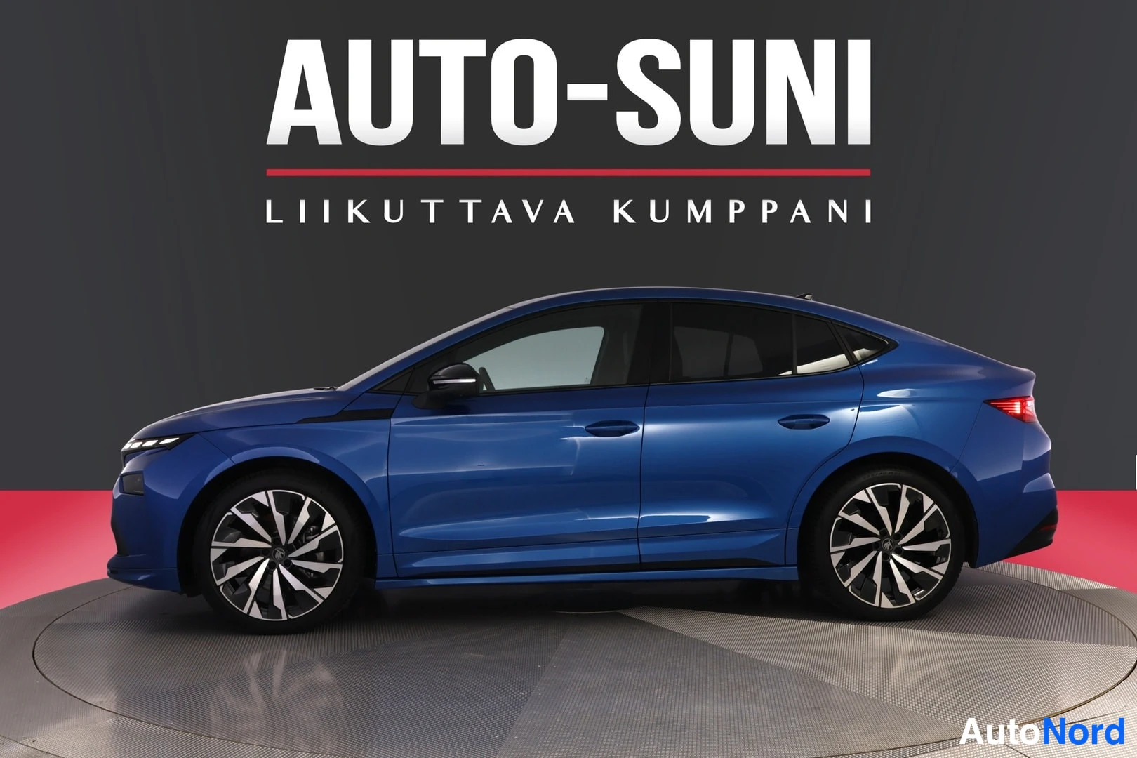 Sininen Skoda Enyaq 2026, takaviisto, kuva 6