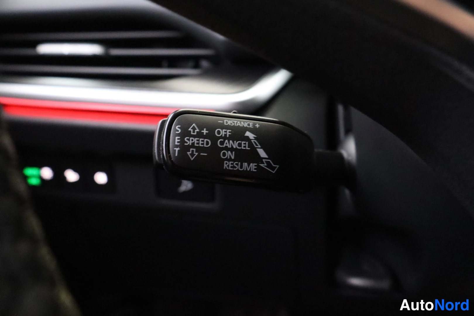 Sininen Skoda Enyaq 2026, yksityiskohta, kuva 18
