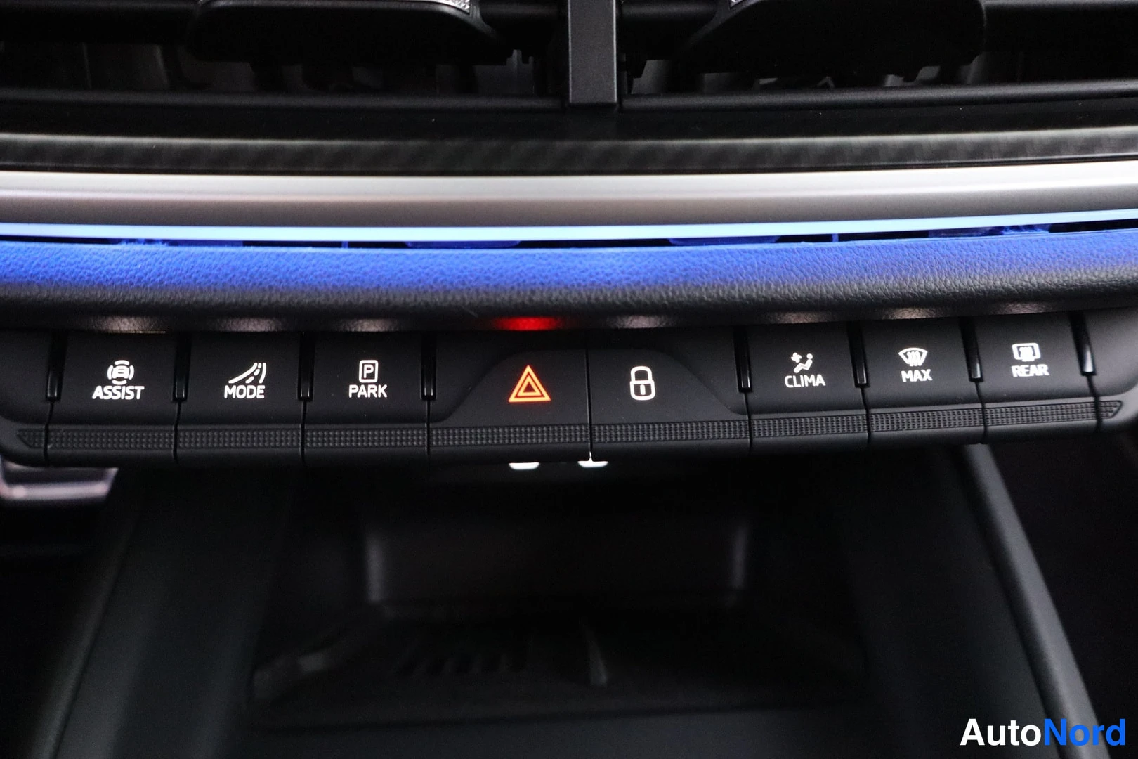Sininen Skoda Enyaq 2026, yksityiskohta, kuva 27