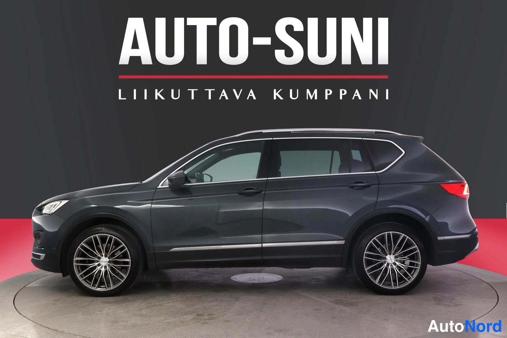 Harmaa Seat Tarraco 2019, etuviisto, keula vasemmalle, kuva 2