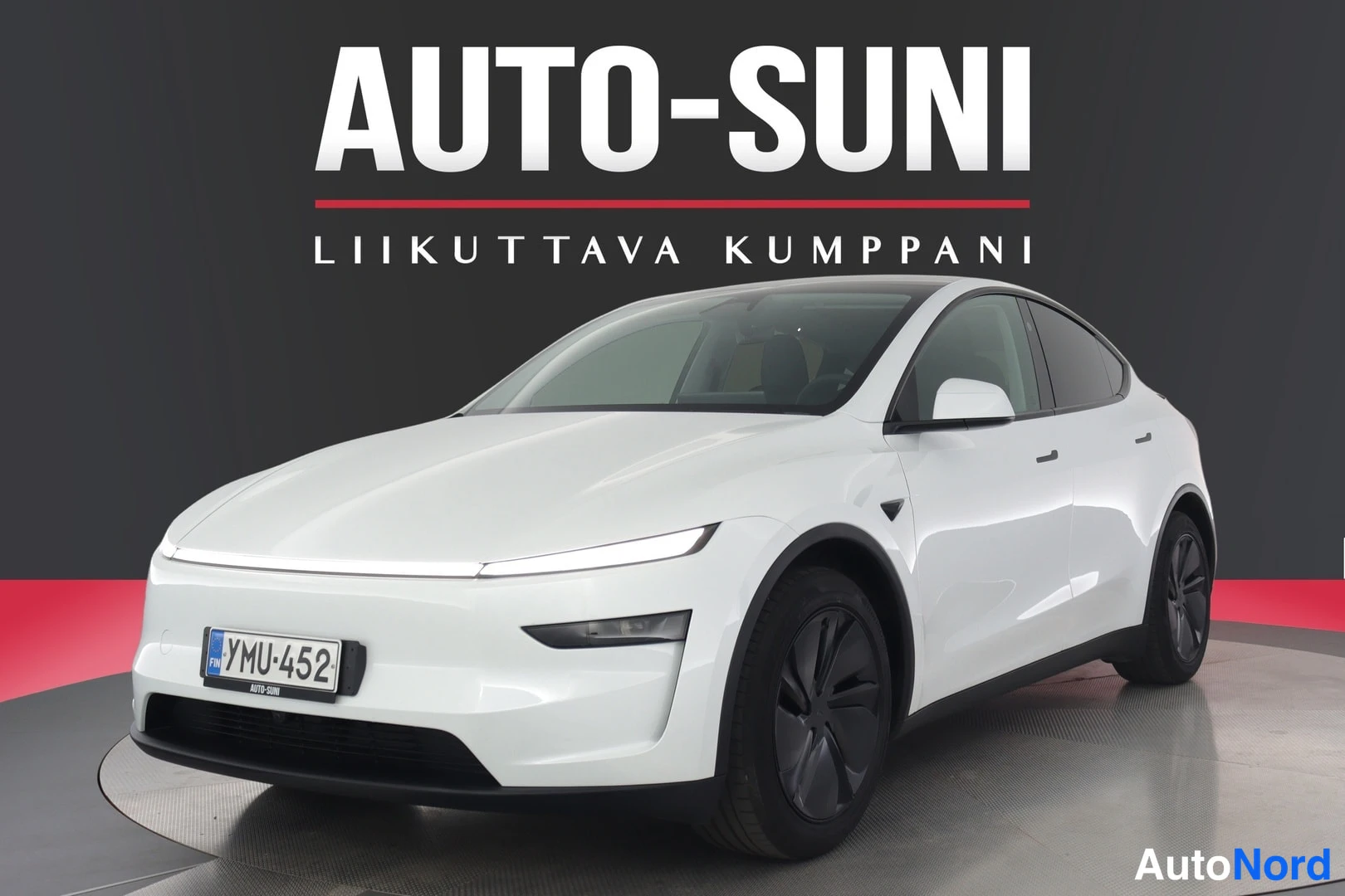 Tesla Model Y, 2026