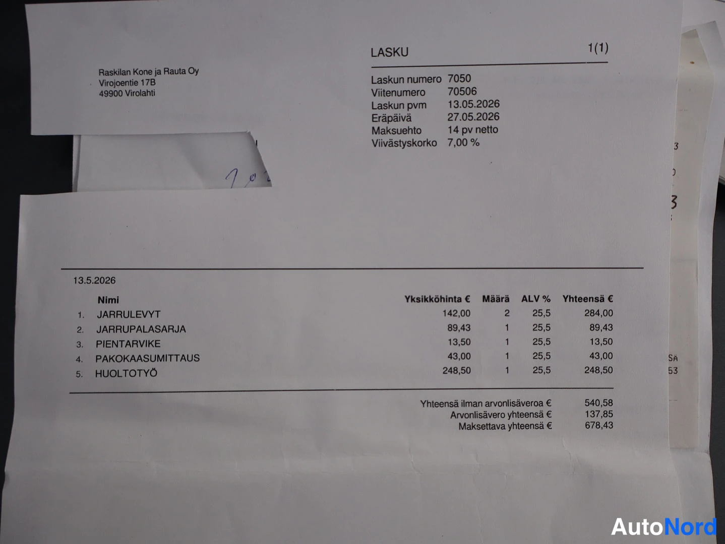 Muu: Invoice from Raskilan Kone ja Rauta Oy, invoice number 7050, dated 13.05.2026, brake discs and brake pad set etc., total payable 678.43 €.