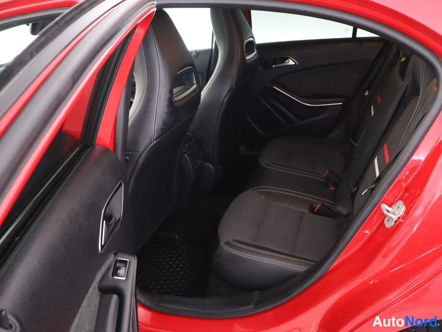 Mercedes-Benz A 2014, ulkokuva 22 – Lappeenranta