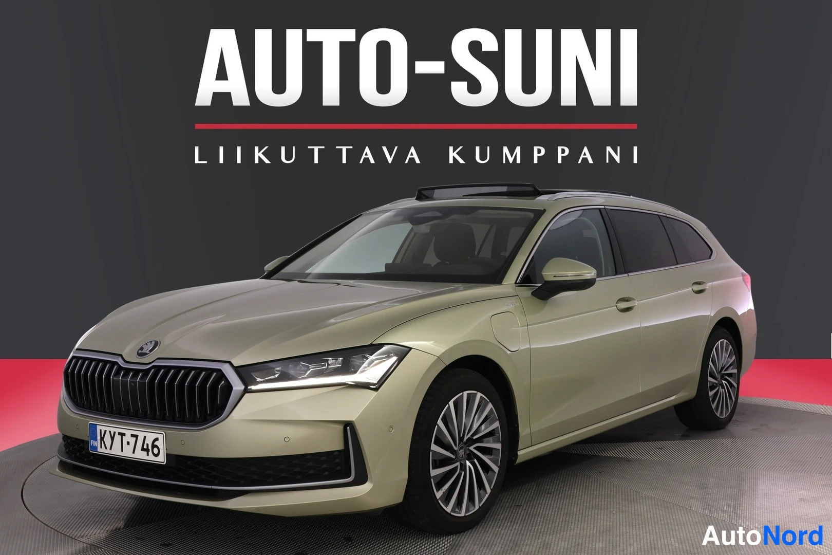 Skoda Superb 2025