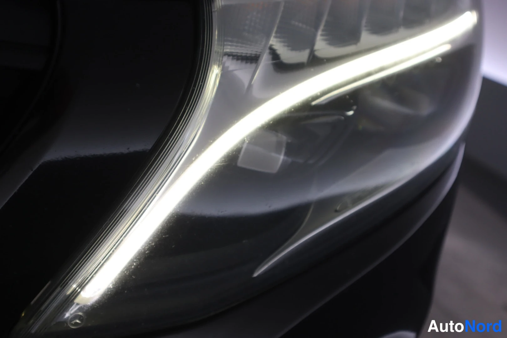Musta Mercedes-Benz Vito 2021, yksityiskohta, kuva 26