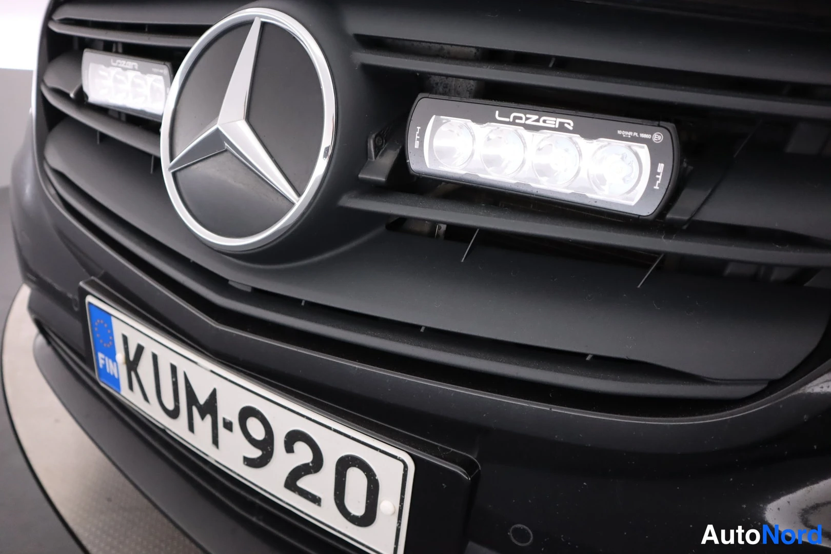 Musta Mercedes-Benz Vito 2021, yksityiskohta, kuva 27