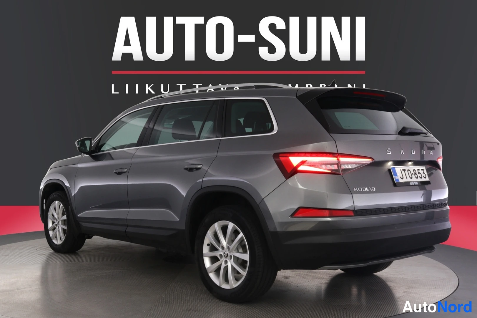 Harmaa Skoda Kodiaq 2022, takaviisto, kuva 6